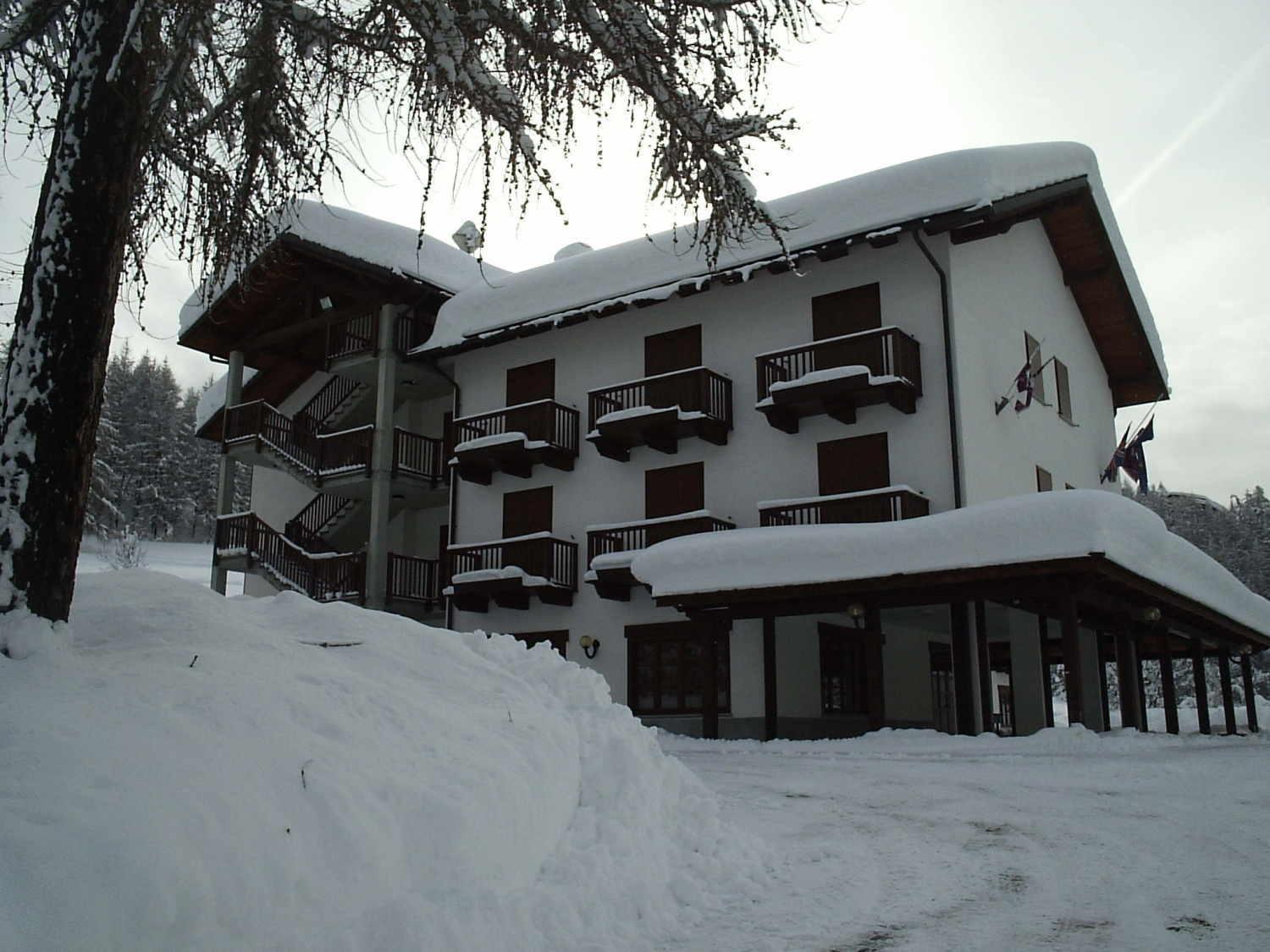 Park Hotel Gran Bosco Oulx المظهر الخارجي الصورة