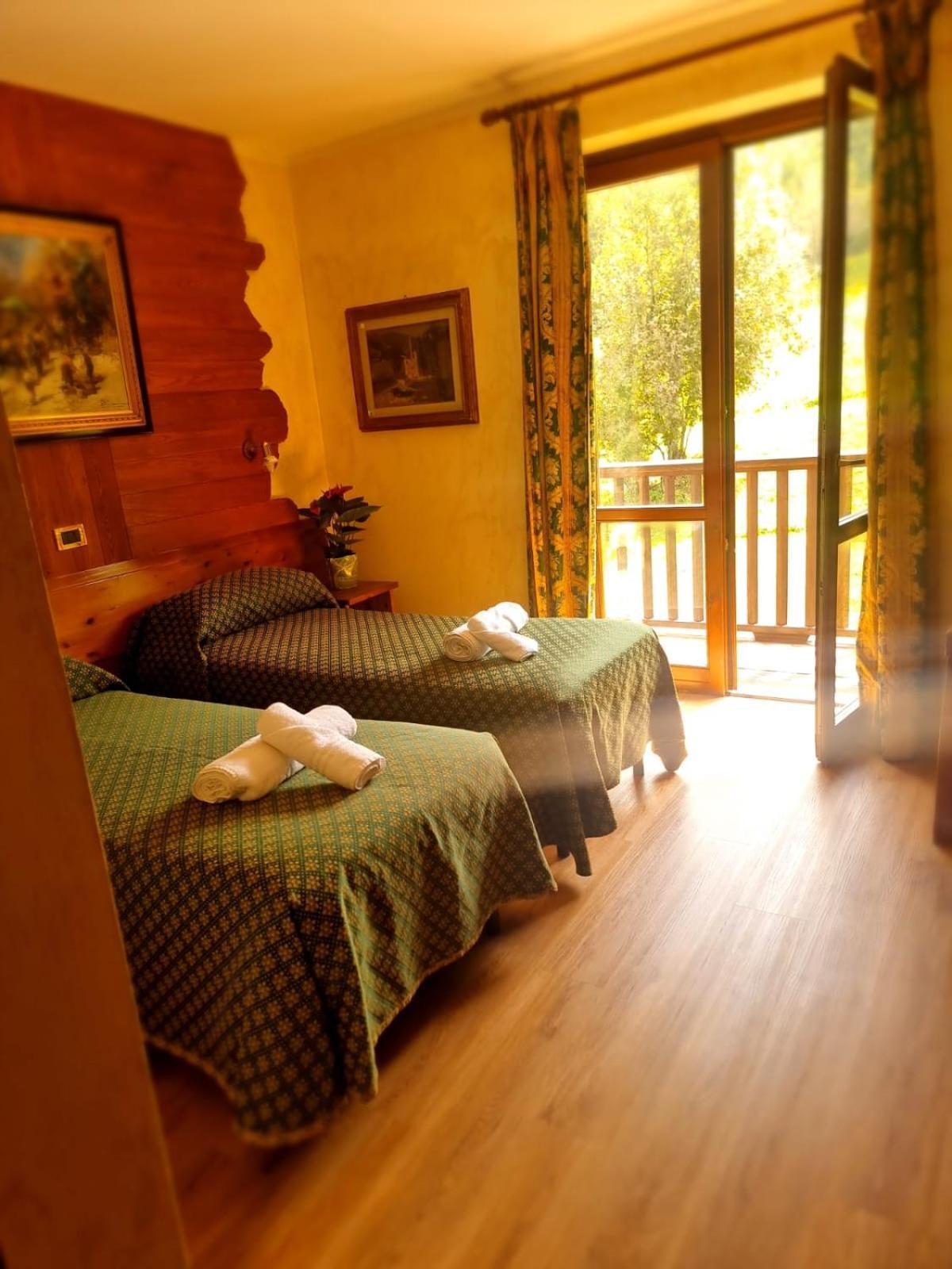 Park Hotel Gran Bosco Oulx المظهر الخارجي الصورة
