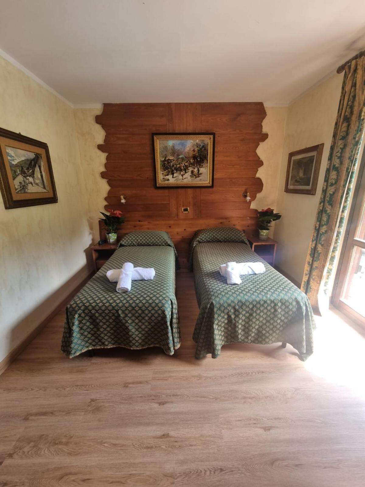 Park Hotel Gran Bosco Oulx المظهر الخارجي الصورة